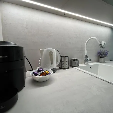 C1 Tsimiski Apartament *